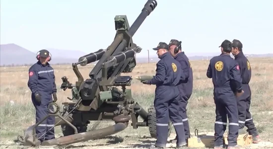 Ushtria e Maqedonisë së Veriut mori gjashtë obusë të rinj turq të tipit BORAN