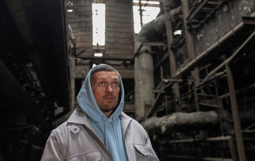 Kampioni Usyk kërkesë Trump: Hajde një javë në shtëpinë time në Ukrainë, shiko si fluturojnë raketat mbi kokat e njerëzve