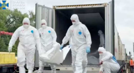 Rusia i dorëzon Ukrainës trupat e ushtarëve të vrarë
