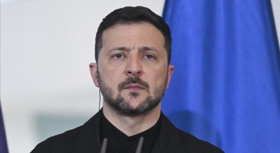Zelensky vlerëson bisedimet e paqes në Stamboll