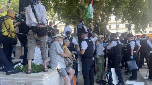 Protestuan në mbështetje të Palestinës, arrestohen mbi 70 persona në Britani