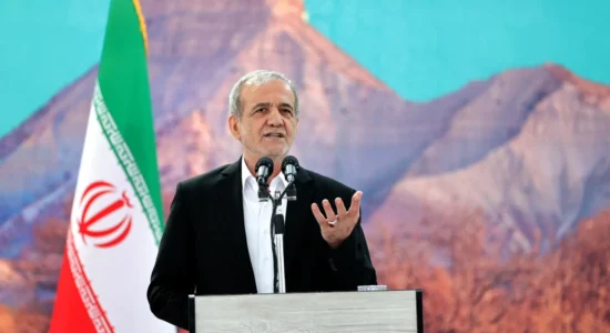 Presidenti iranian Pezeshkian u plagos në sulmin ajror izraelit në Teheran