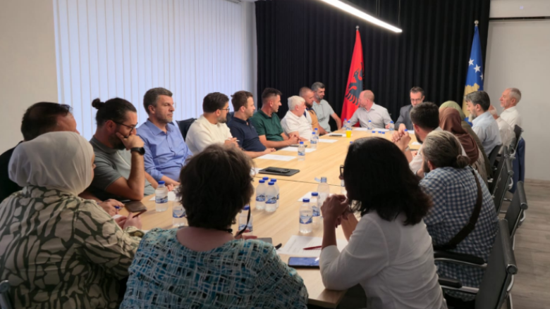 Formohet një parti e re politike në Kosovë
