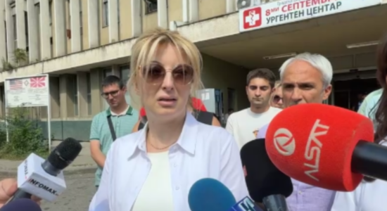 Arsovska pas daljes nga spitali: Më sulmuan para policisë me kërcënime për përdhunim dhe vrasje