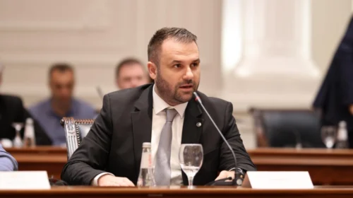 Durmishi: Me investime, punësim dhe zhvillim lokal po luftojme krizen demografike
