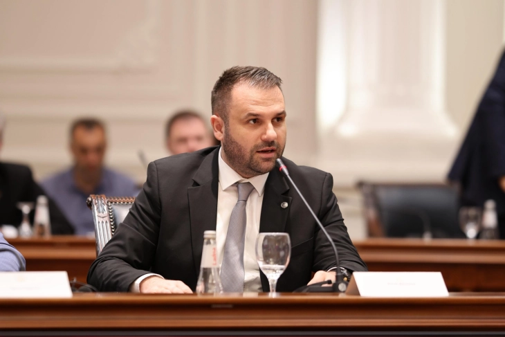 Durmishi: Me investime, punësim dhe zhvillim lokal po luftojme krizen demografike