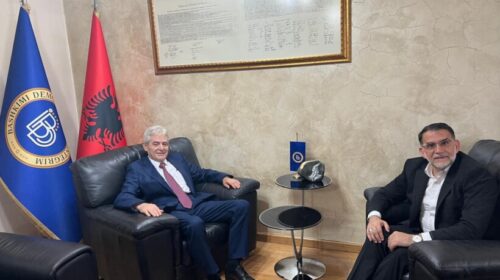 Ali Ahmeti takon deputetin Salih Murat