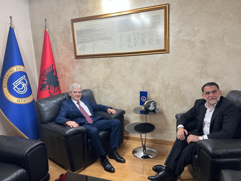 Ali Ahmeti takon deputetin Salih Murat