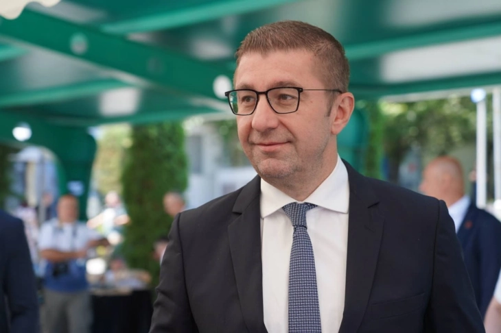 Mickoski: Rritet eksporti i Maqedonisë, më shumë para për qytetarët