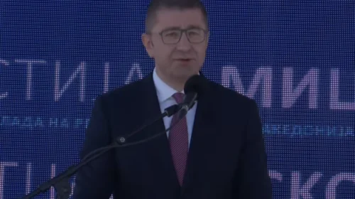 Mickoski: Jemi duke bërë hapa gjigant në ekonomi – rritje të BPV-së mes 4 dhe 6 për qind në tremujorin e dytë dhe rritje historike të prodhimit industrial