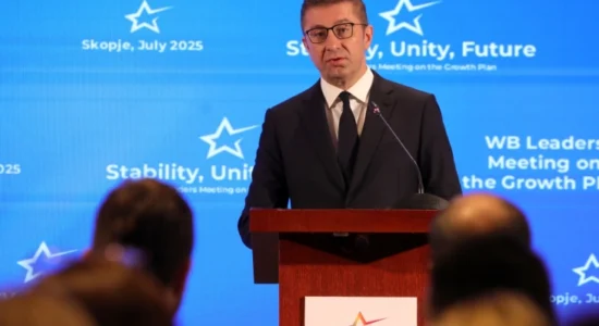 Mickoski: Identiteti maqedonas për mua nuk është vetëm kuzhina, por edhe revolucionarët maqedonas Dellçevi, Gruev dhe Sandanski
