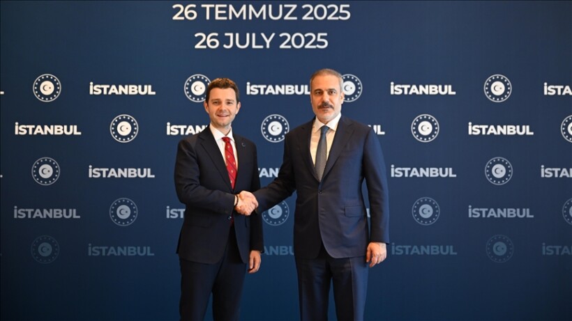 Mucunski dhe Fidan takohen në Stamboll, fokus forcimi i marrëdhënieve politike dypalësh
