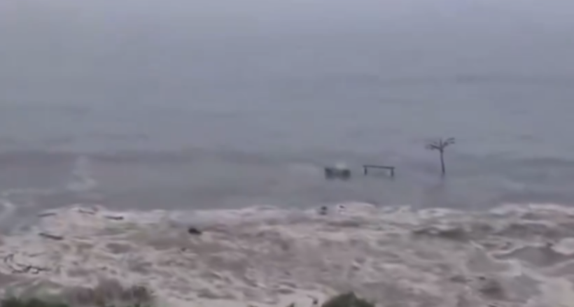 (VIDEO) Valë të cunamit godasin Rusinë dhe Japoninë pas tërmetit në Gadishullin Kamchatka