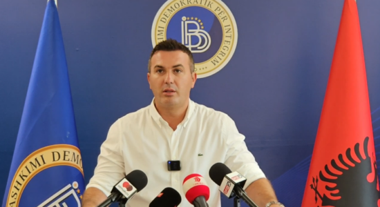Ademi: Kërkojmë veting me mbikëqyrje ndërkombëtare për të gjithë bartësit e funksioneve publike