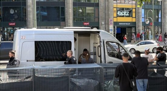 Policia arreston protestuesit në një demonstratë pro-palestineze në Berlin