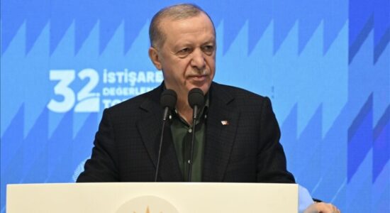 Erdoğan shpall kapitull të ri në historinë e Turqisë ndërsa grupi terrorist PKK dorëzon armët