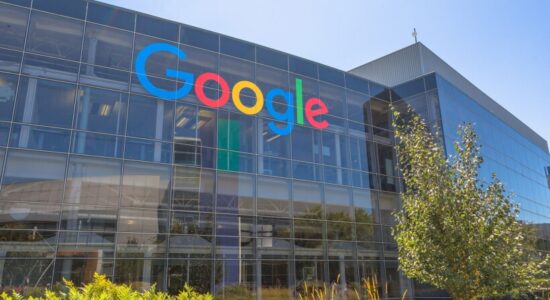 Gjykata në Kaliforni i ka caktuar ‘Google’ 314 milionë dollarë dëmshpërblim për mbledhjen e të dhënave pa leje