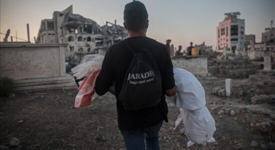 Fëmijë dhe një grua shtatzënë në mesin e 7 të vrarëve nga një sulm izraelit në Gaza