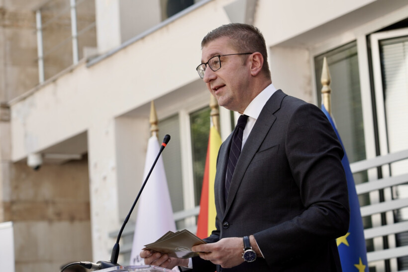 Mickoski për autostradat në Korridorin 8: Do të përfundohen para kohe!