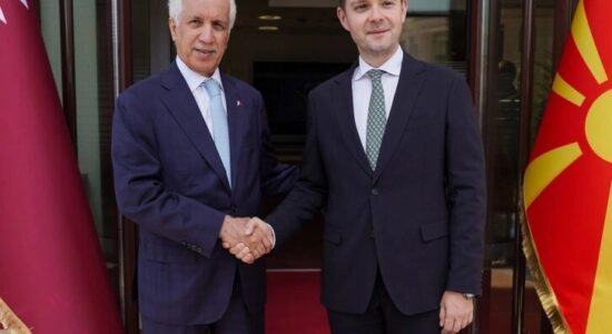 Mucunski mirëpriti ministrin shtetëror të Punëve të Jashtme të Katarit, Sulltan Bin Saad Al Muraiki