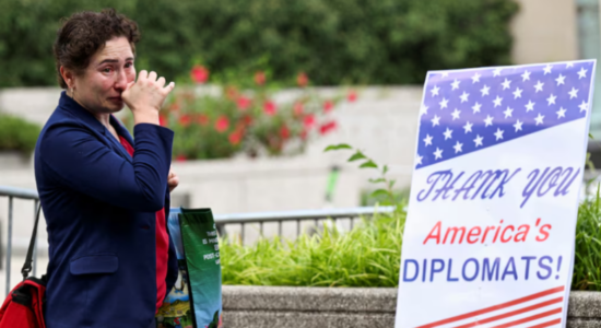 DASH pushon nga puna më shumë se 1300 punonjës, Trump vazhdon të “shkurtojë” shërbimin civil