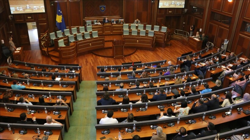 Gjykata Kushtetuese e Kosovës “ngrin” funksionin e deputetëve nga 27 korriku deri më 8 gusht