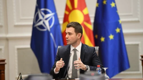Mucunski në Stamboll do të marrë pjesë në takimin e parë të Platformës ballkanike për paqe