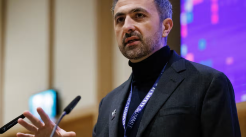 Ekipi i Mustafa Suleyman krijon një sistem IA më të saktë se mjekët