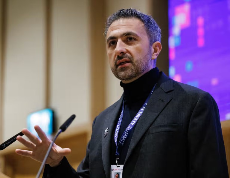 Ekipi i Mustafa Suleyman krijon një sistem IA më të saktë se mjekët
