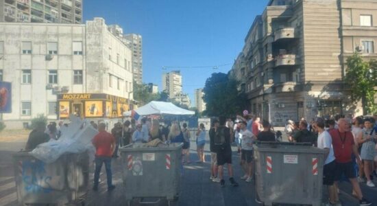Sërish bllokohen rrugët në Serbi – qytetarët nuk e durojnë më Vuçiqin