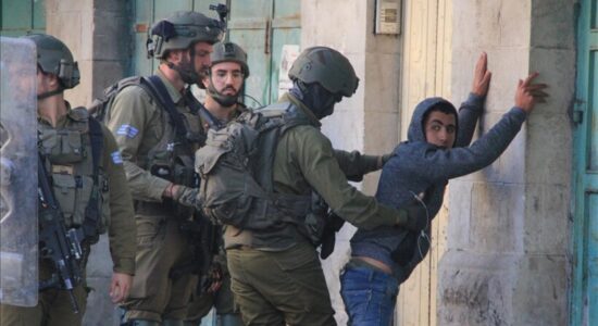 Izraeli arrestoi 3.850 palestinezë në Bregun Perëndimor dhe Kuds në gjysmën e parë të vitit 2025