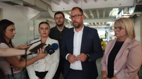 Shuhet Agjencia për Mbështetjen e Turizmit po mbyllet, të punësuarit kalojnë në Ministrinë e Kulturës dhe Turizmit