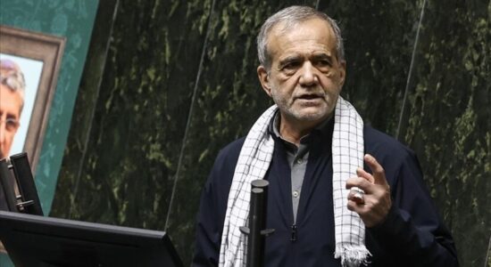 Irani i quan “iluzion” përpjekjet për ta ndalur programin e tij bërthamor