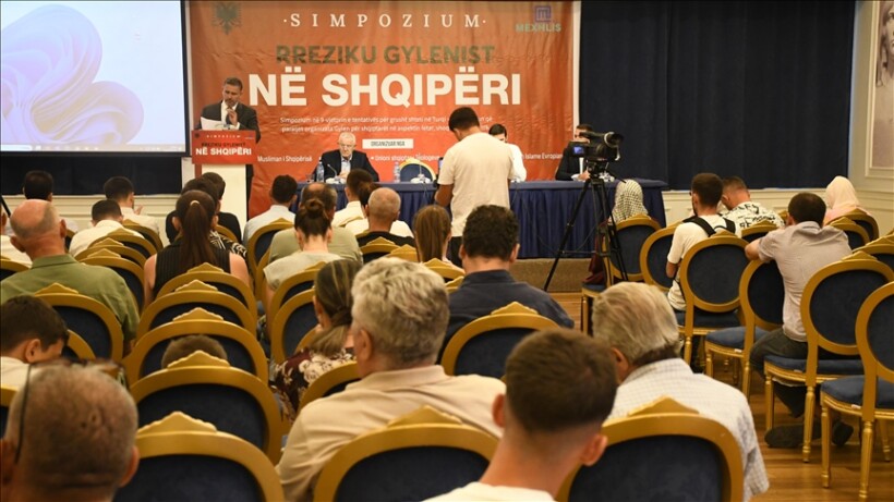 Mbahet simpoziumi me temë “Rreziku gylenist në Shqipëri”