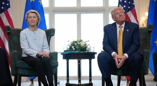 Trump pas takimit me Ursula von der Leyen: SHBA nuk do t’i ulë tarifat ndaj BE-së poshtë 15%