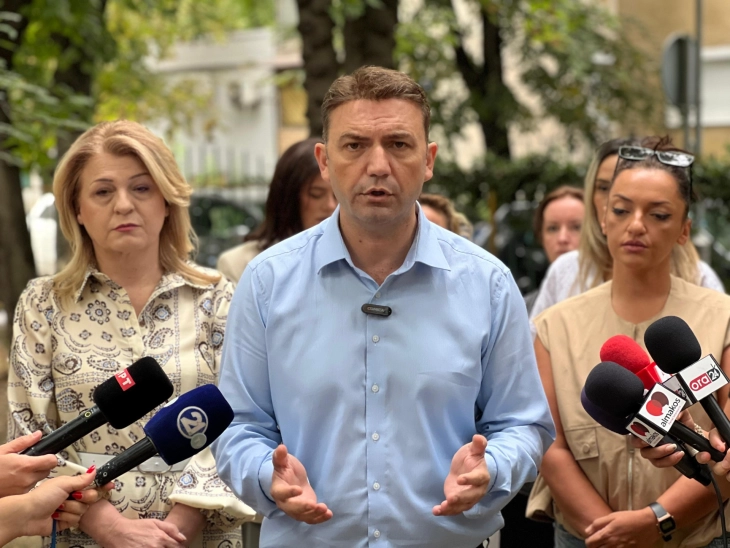 Osmani prezantoi paketë masash për mbështetjen e grave