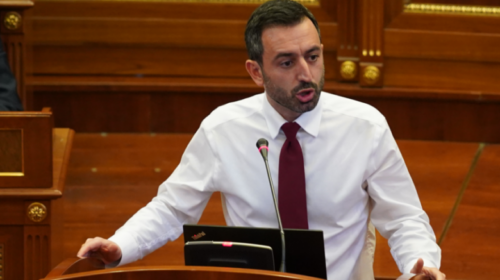 (VIDEO) Dimal Basha zgjidhet kryetar i Kuvendit të Kosovës