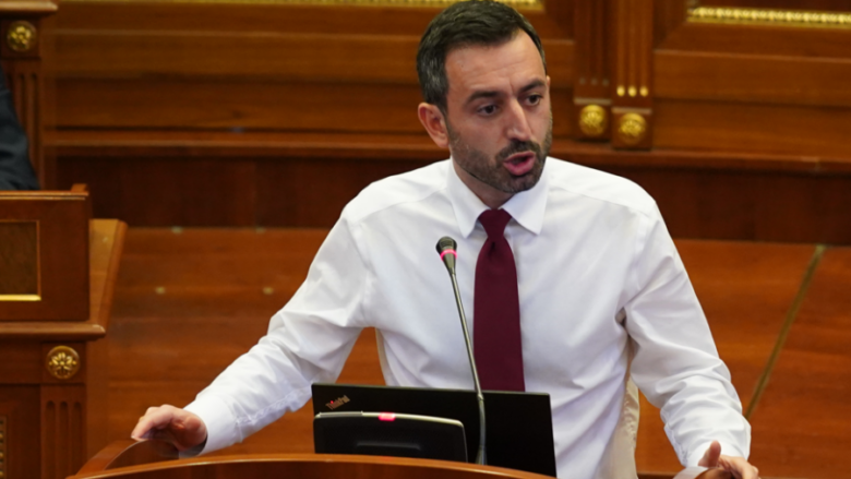  VIDEO  Dimal Basha zgjidhet kryetar i Kuvendit të Kosovës