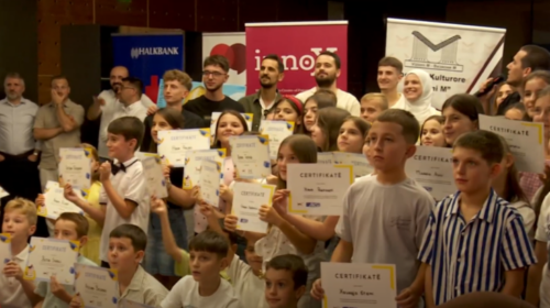 (VIDEO) OKH “Merhamet” në bashkëpunim me “Vizioni-M” dhe SH.Q.K. “AKSI” përfunduan Shkollën Verore 2025 në Shkup