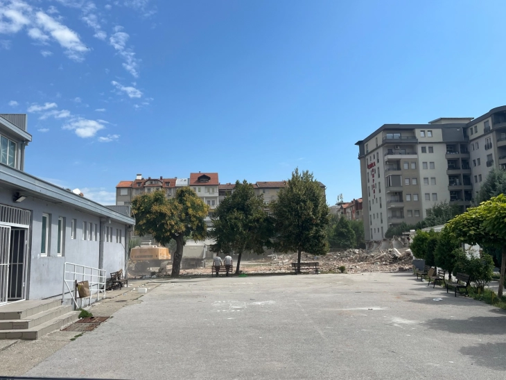 BDI Tetovë: Prishja e ndërtesës së Shkollës së mesme teknike nuk sjell asgjë tjetër përveç kaosit