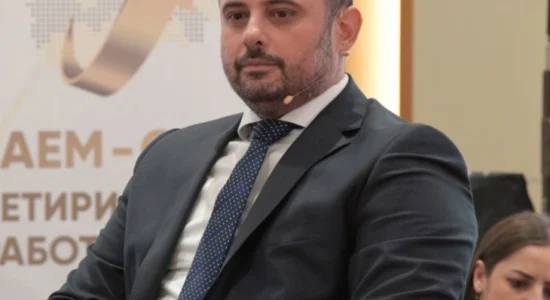 Gjorgjievski: Për herë të parë në historinë e Maqedonisë, njëkohësisht po ndërtohen shumë shkolla, kopshte, objekte sportive dhe infrastrukturë rrugore