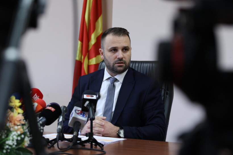 Ministri Durmishi: Sigurojmë zbritje deri në 15% për pajisjet shkollore, mbështetje reale për familjet para vitit shkollor