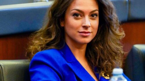 Doarsa Kica Xhelili lidhur me thirrjet anti-shqiptare: Të jesh në qeveri dhe të mos reagosh kur fyhet identiteti është dorëzim