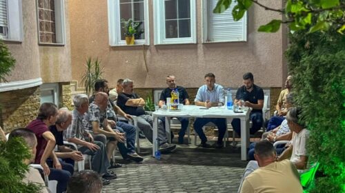 Bujar Osmani në takim me banorët e lagjes Gazibabë të Çairit