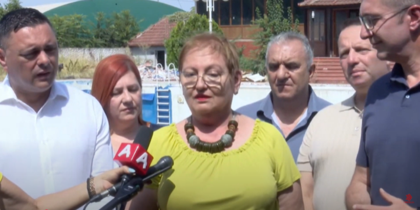 (VIDEO) Janevska: Nuk do të ketë vonesa në shpërndarjen e teksteve shkollore