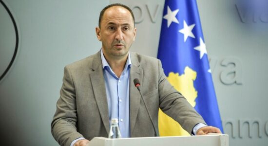 Liburn Aliu jep dorëheqje nga pozita e ministrit të Mjedisit, shkak zgjedhja e Dimal Bashës për kryetar të Kuvendit