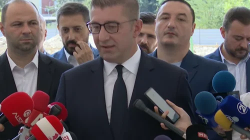 (VIDEO) Mickoski: Nuk i kam dëgjuar thirrjet antishiptare, por i dënoj!