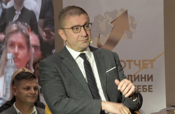 Mickoski: BDI është simbol i krimit, korrupsionit dhe paaftësisë