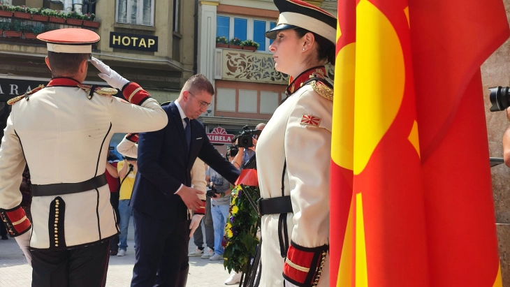 Mickoski: Ilindeni le të na bashkojë dhe përkujtojë se çfarë shteti duhet tu lëmë gjeneratave pas nesh