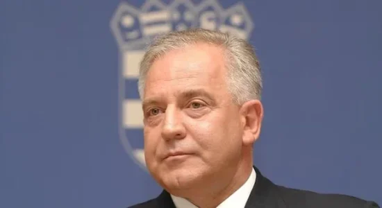 Vuajti dy të tretat e dënimit, ish-kryeministri kroat, Ivo Sanader lirohet me kusht nga burgu